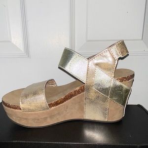 Pierre Dumas wedges (size:7)